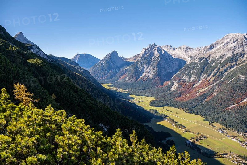 Western Karwendelspitze