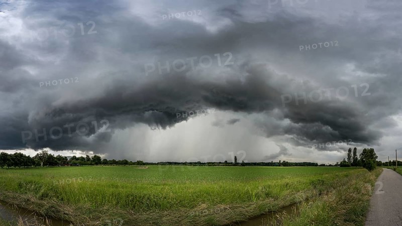 Thunderstorm cell
