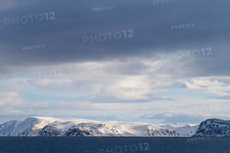 Between Havoysund and Honningsvag