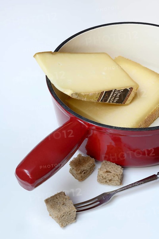 Ingredients for cheese fondue