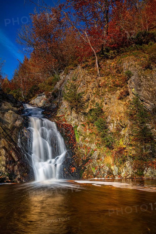 Herbststimmung am Wasserfall der Bayonne