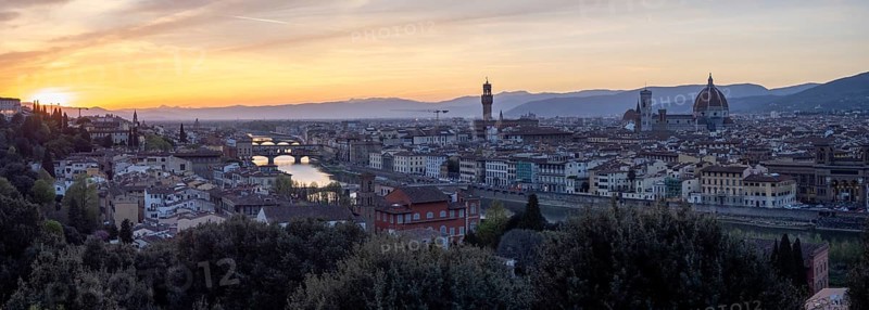 Sunset view of Florence from Piazzale Michelangelo