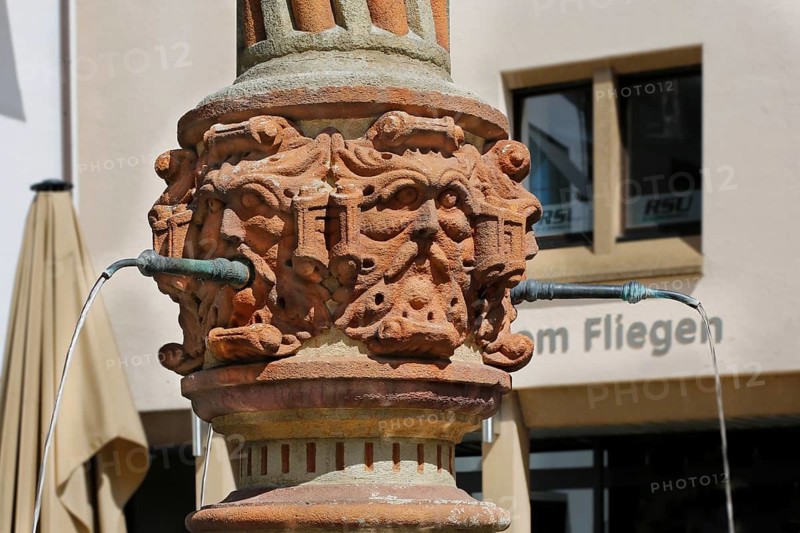 Georgsbrunnen eastern Muensterplatz