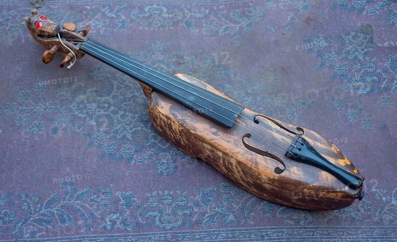 Wooden shoe violin or poor mans violin