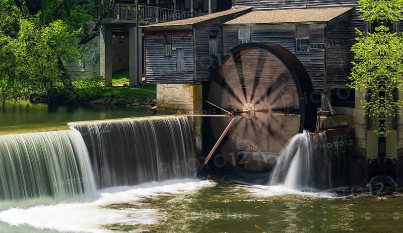 Pigeon forging mill in a small waterfall