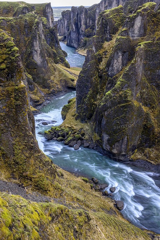 Fjaorargljufur Gorge