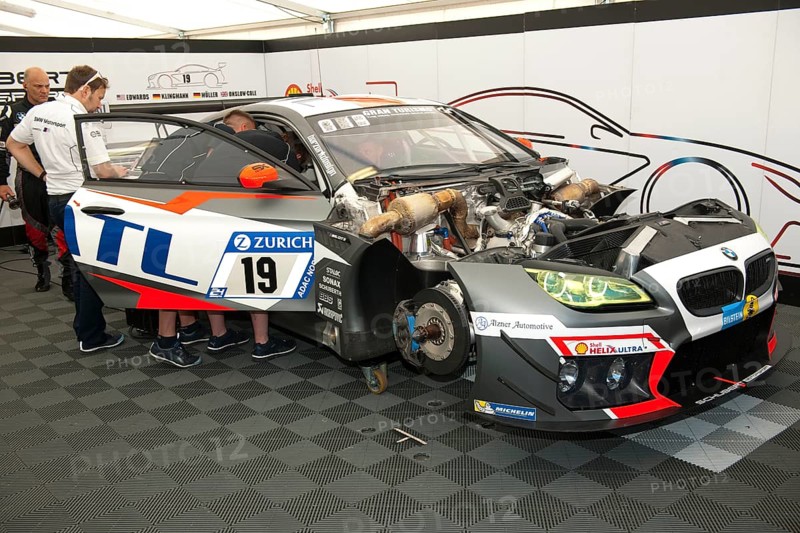 BMW M6 GT3 in box