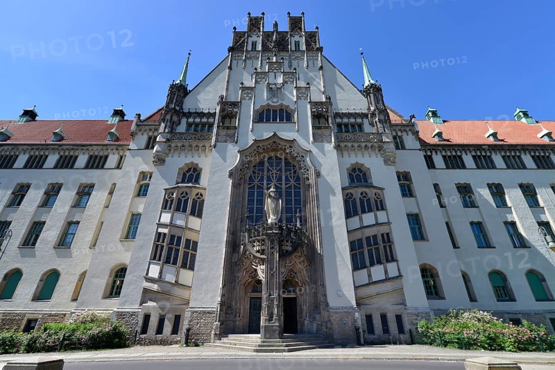 Weddingplatz Local Court