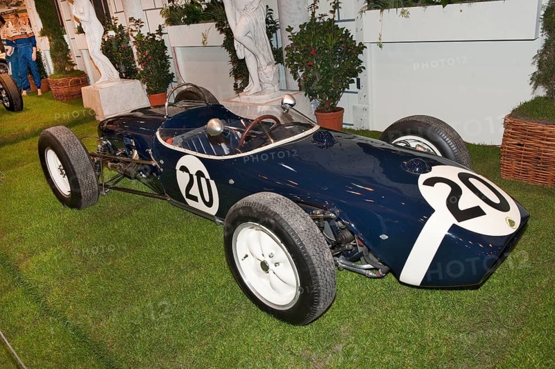 Lotus 18