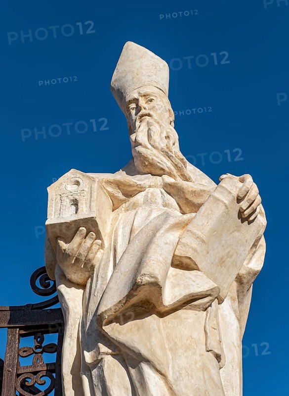 Statue