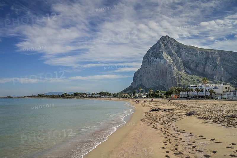 Sandy beach beach