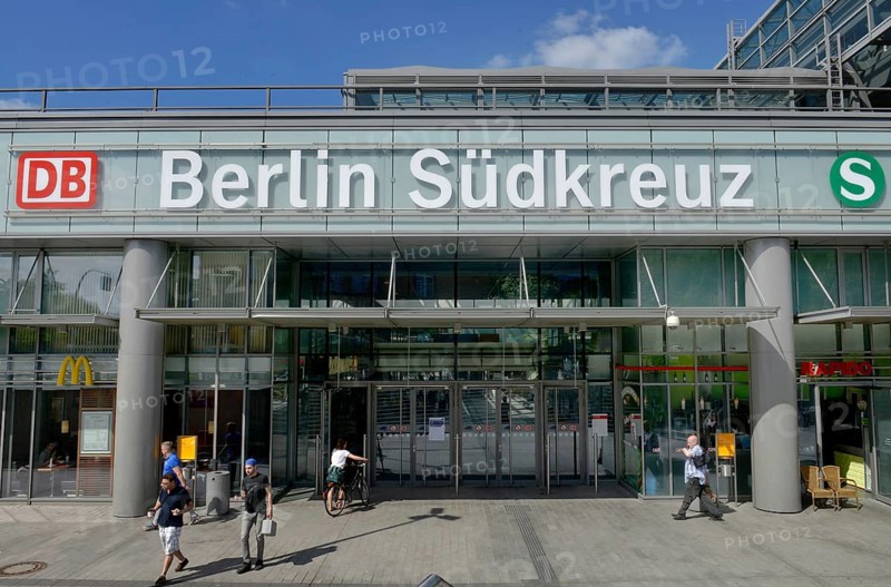 Suedkreuz station