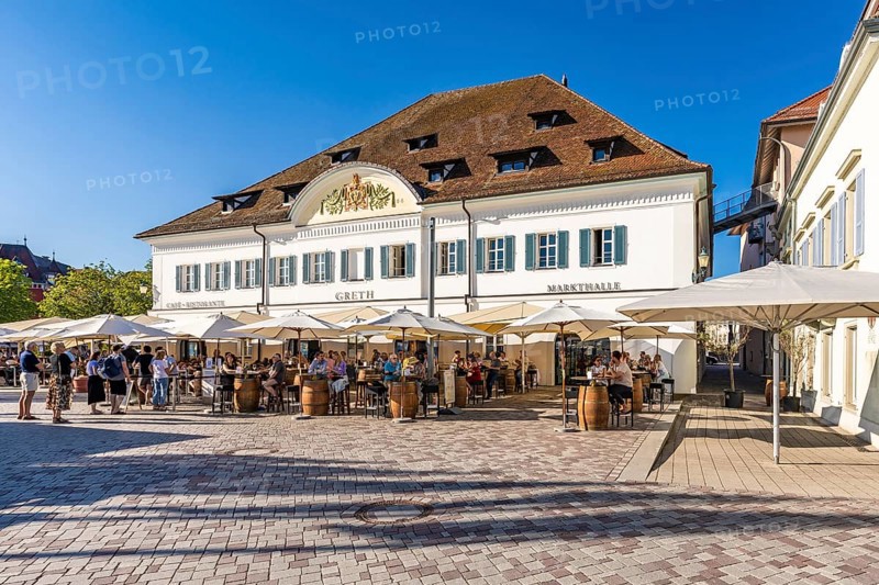 Restaurant und Markthalle in historischem Gebaeude Greth