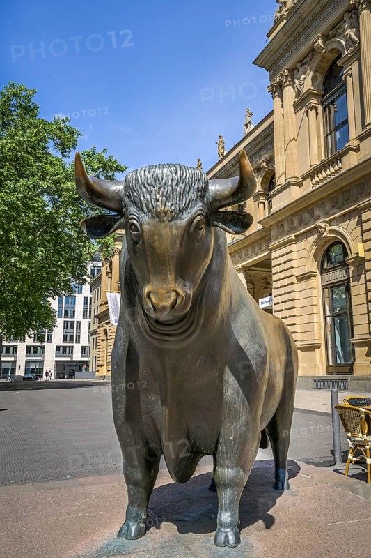 Bronze sculpture
