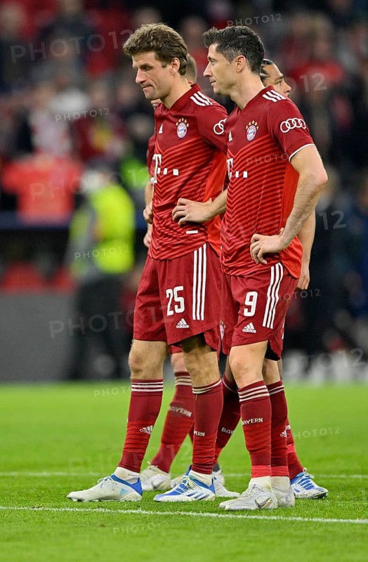 Enttaeuschung bei Thomas Mueller FC Bayern Muenchen FCB