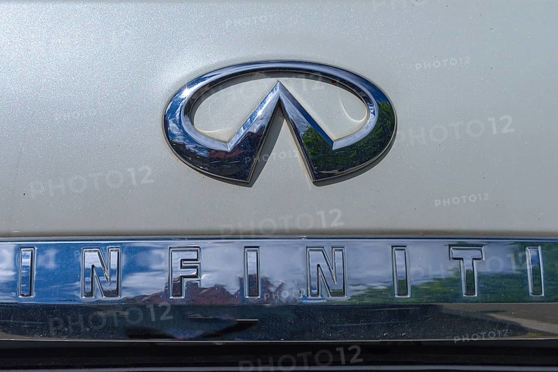 Car logo of the Nissan company