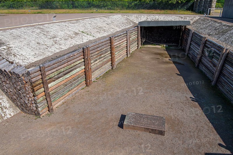 Firing trench