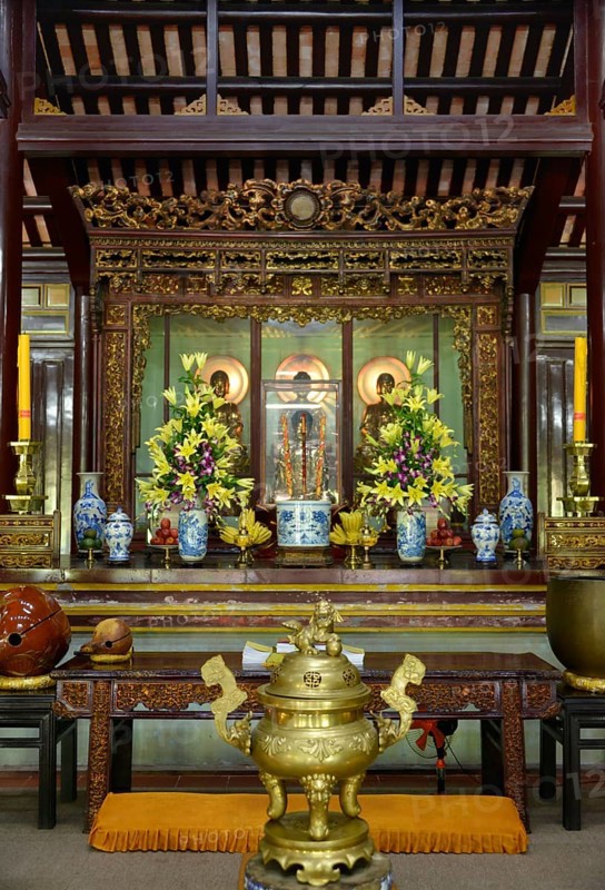 Altar
