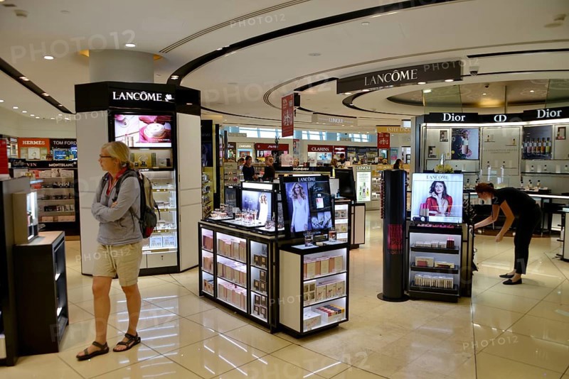 Duty Free Shop