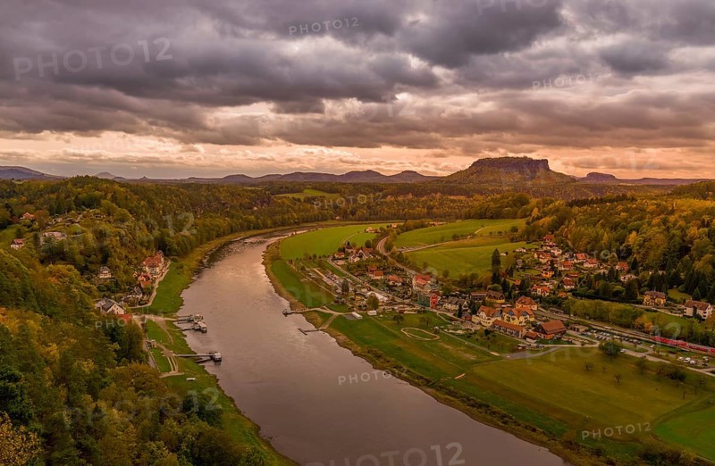 Bastei view of the Elbe valley towards Rathen