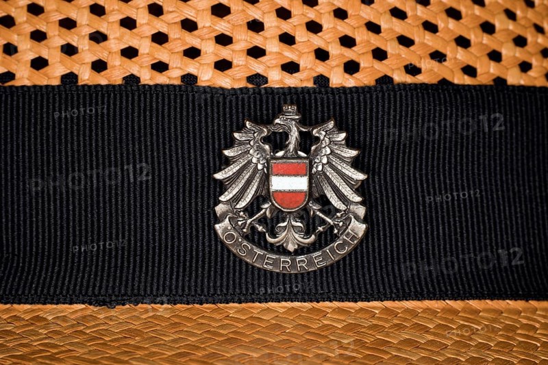 Wappen von Oesterreich als Emblem auf einem Panamahut