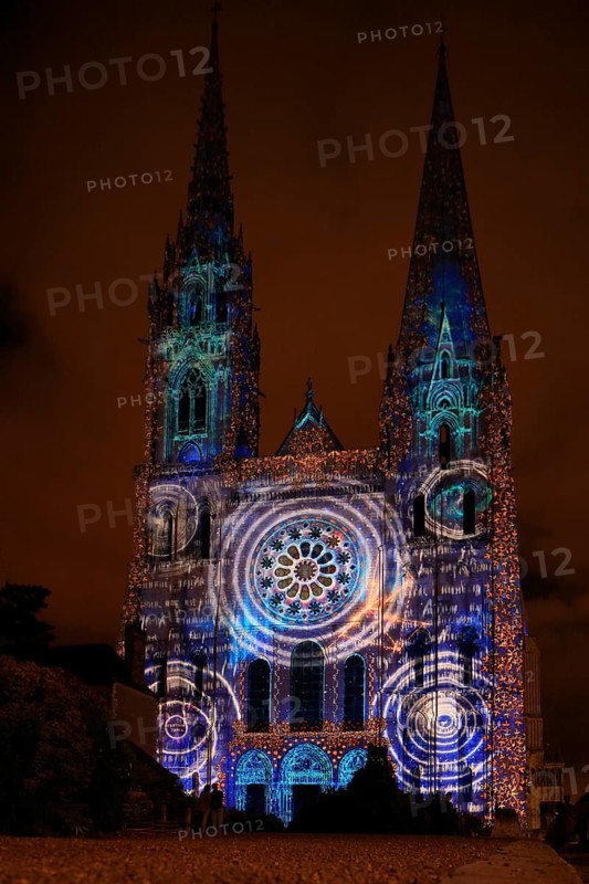 Lightshow CHARTRES EN LUMIERES