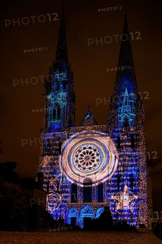 Lightshow CHARTRES EN LUMIERES