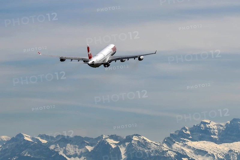 Flugzeug Swiss