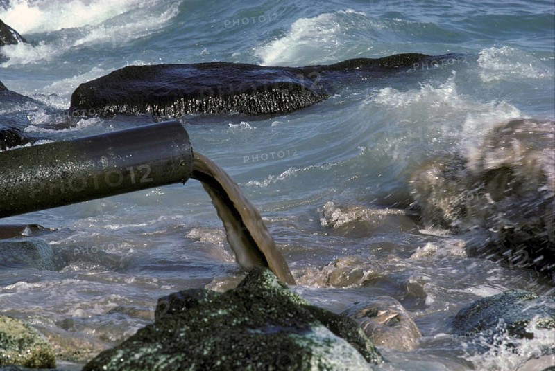 Wastewater discharge into the sea