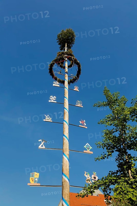 Maypole
