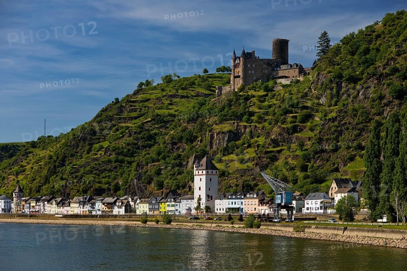 View of the Rhine with St. Goarshausen and Katz Castle