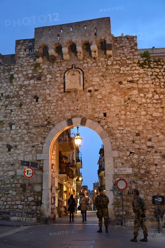 Porta Catania