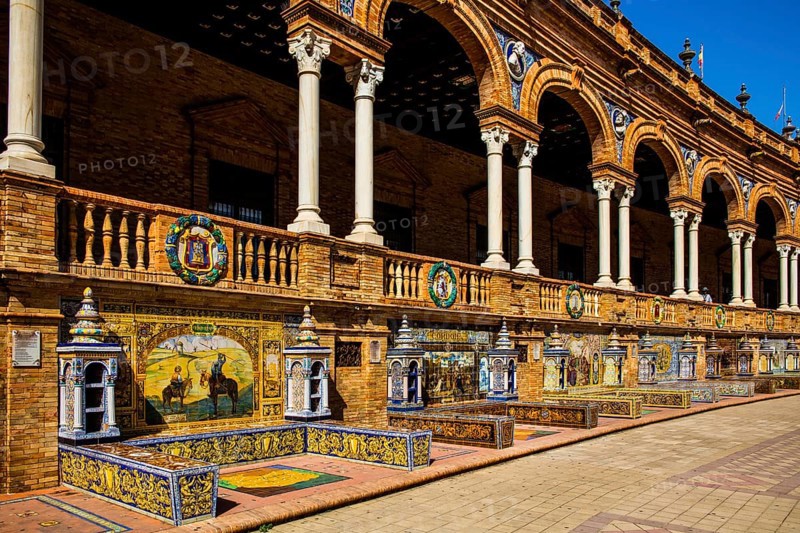 Galleries with round arch arcades