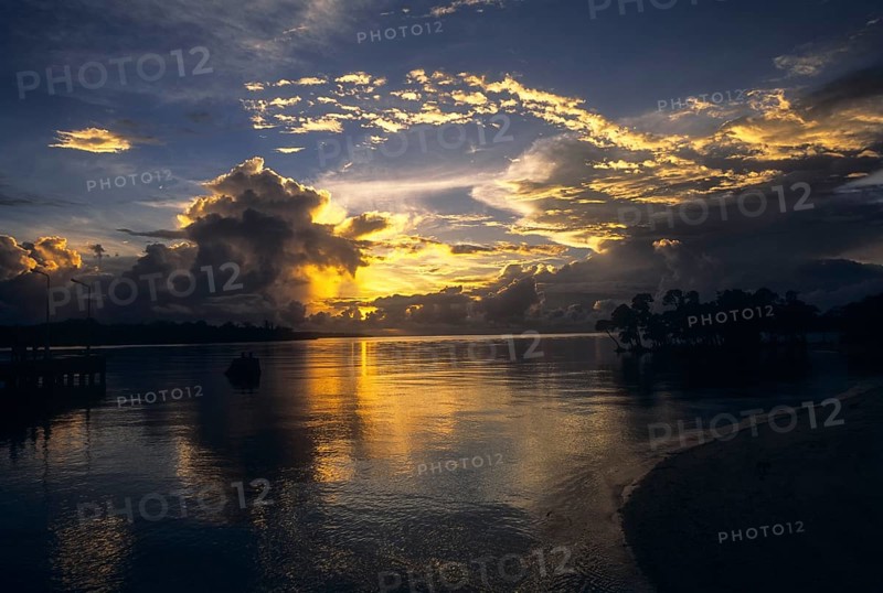 Sun rise in Radha Beach in Havelock Island