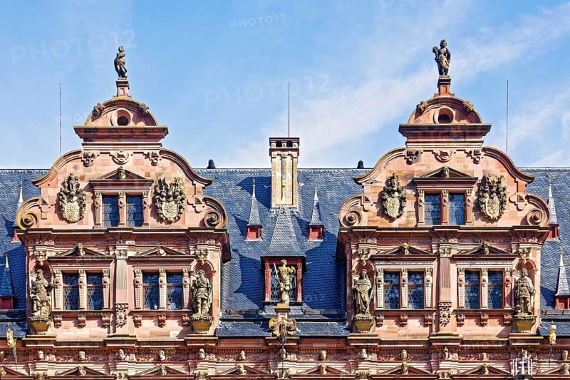 Dwarf gable on the Friedrichsbau in the castle courtyard