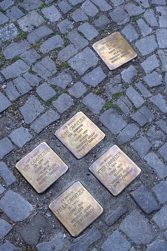 Stolpersteine in memory of Jews who fled to Belgium and survived