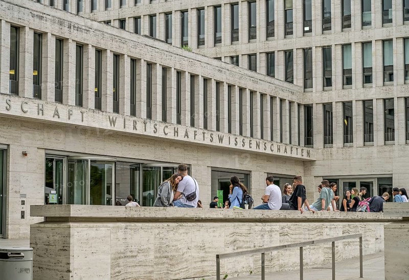 Law and and Economics RuW