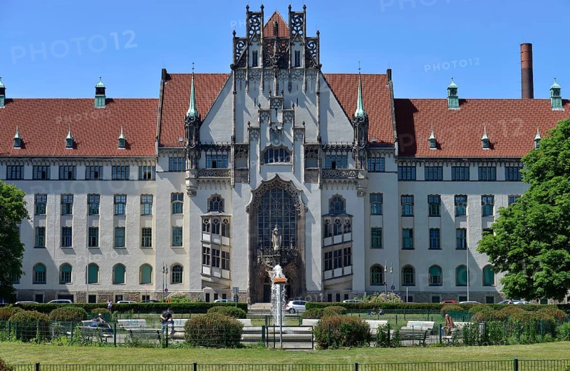 Weddingplatz Local Court