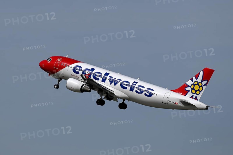 Flugzeug Edelweiss Air