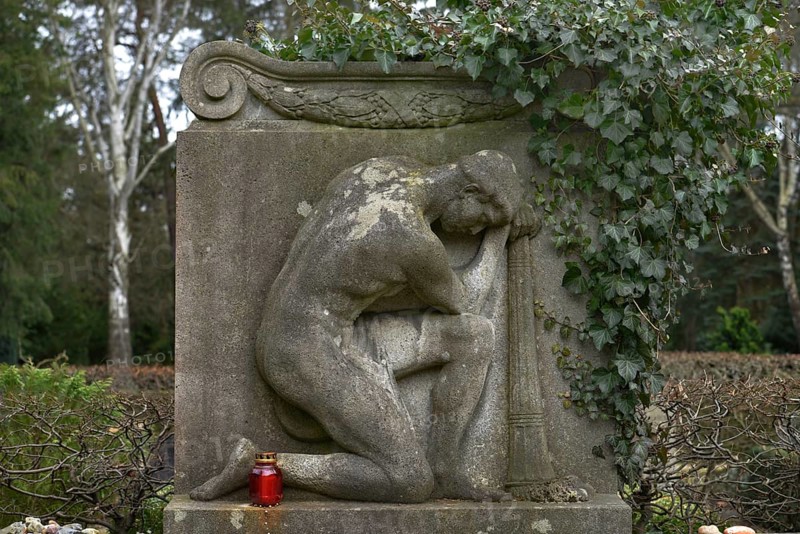 Mourning figure