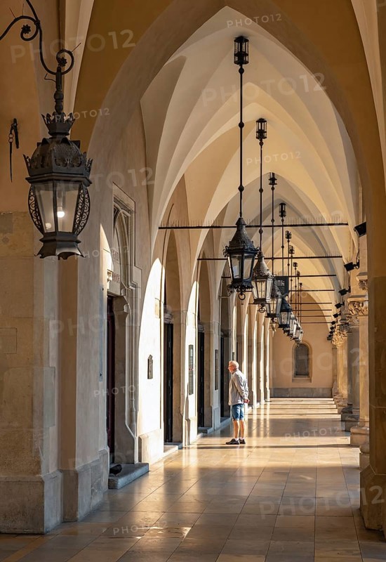 Arcades with Lanterns