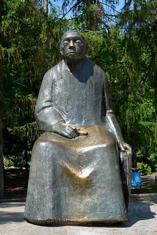 Kaethe Kollwitz Monument
