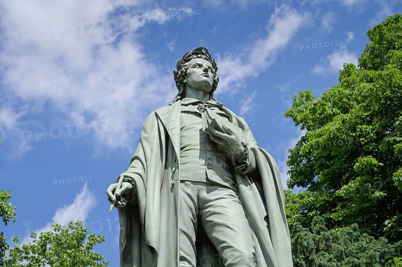 Schiller Monument