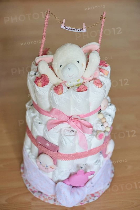 Diaper cake