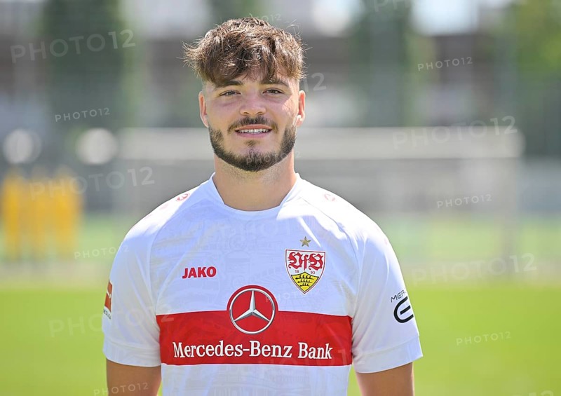Lilian Egloff VfB Stuttgart Portraittermin VfB Stuttgart 2022 2023 Licence Player Football 1. Bundesliga Men GER Stuttgart 05. 07. 2022