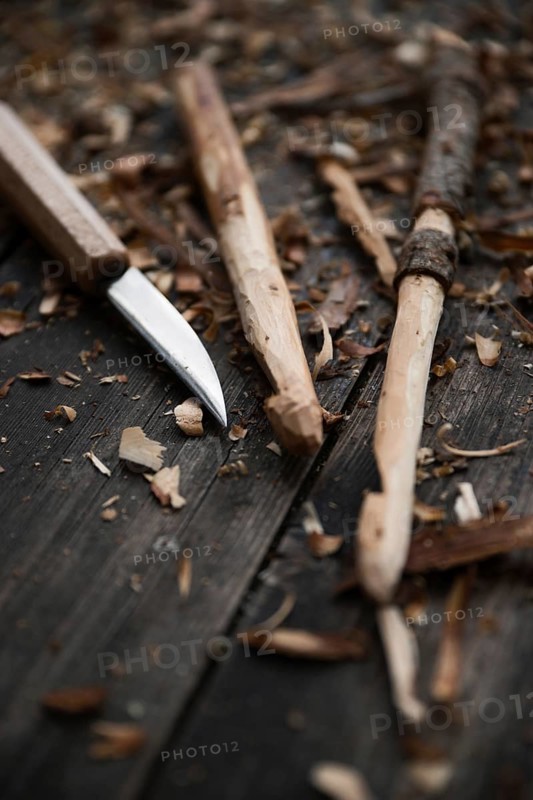 Carved crochet hook