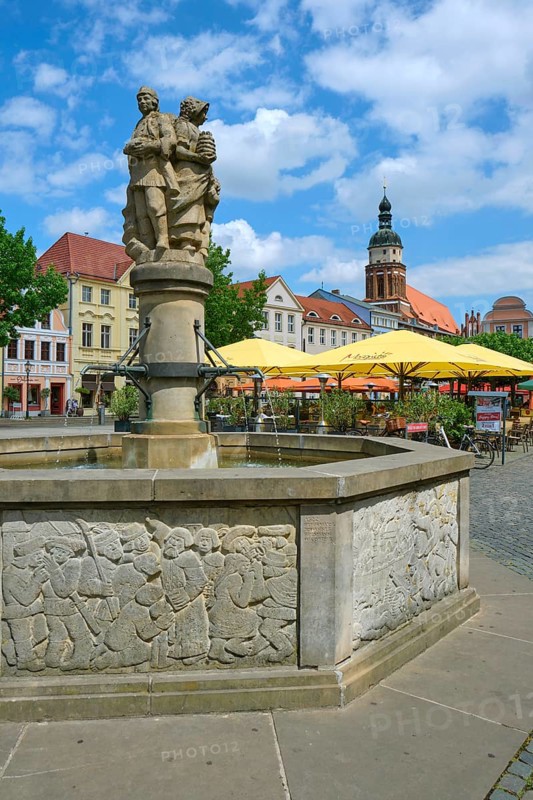 Altmarkt with market fountain by sculptor Johannes Peschel