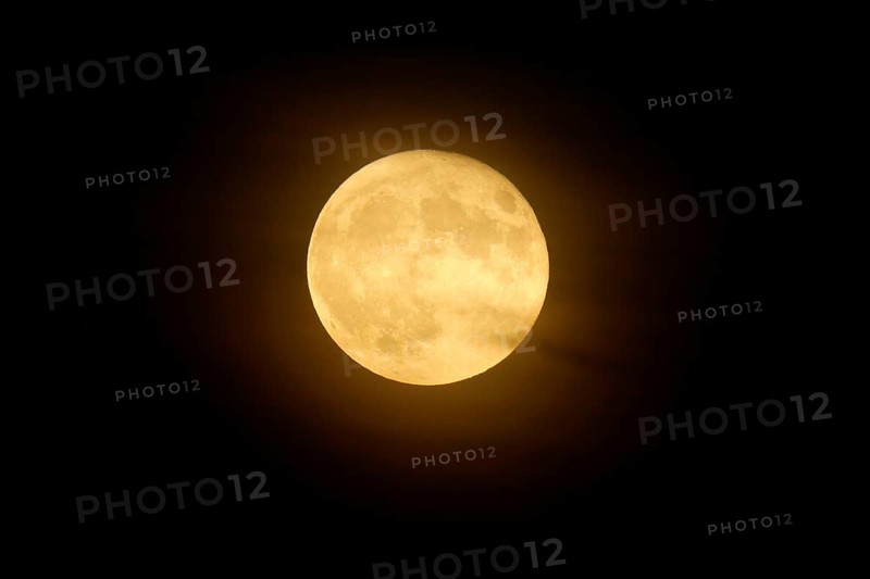 Rising full moon over Speyer