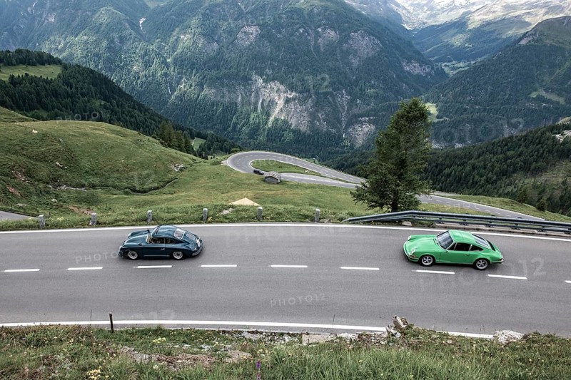 Classic cars left Porsche 356