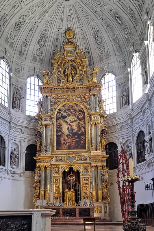 Altar
